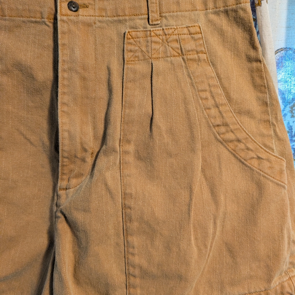 Women's Universal Thread Shorts Size 8 - Picture 2 of 3